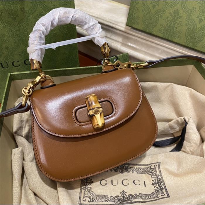 2025210C686864N20204941