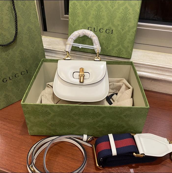 2025210C686864N202049513