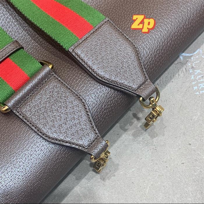 2025210C686864N20204972