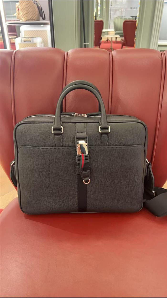 2025210C816757N202035958