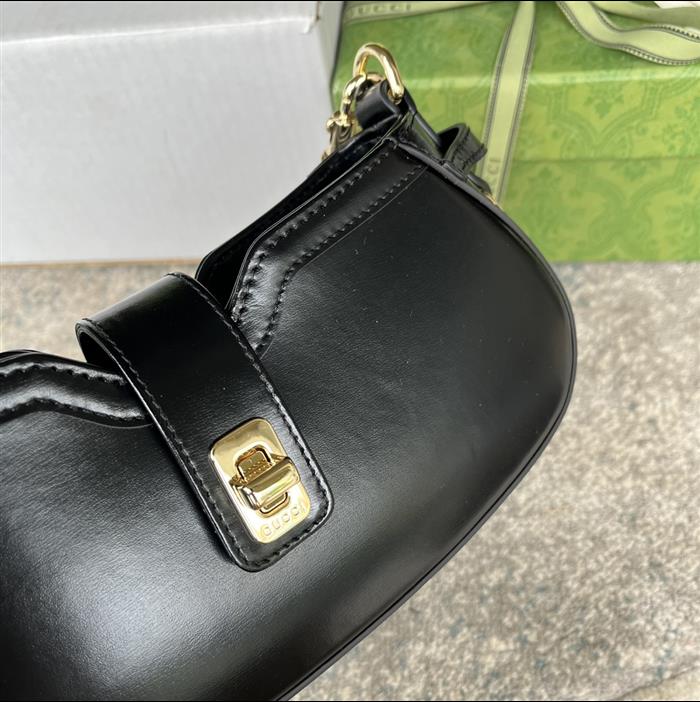 2025210C786015N20228196