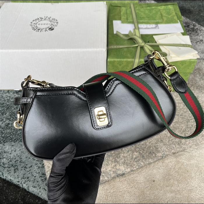 2025210C786015N20228275