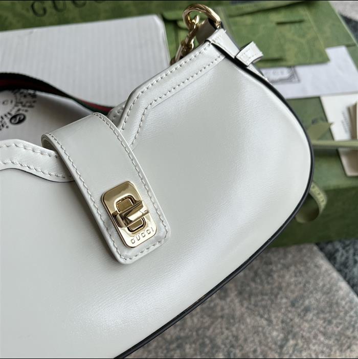 2025210C786015N2022853