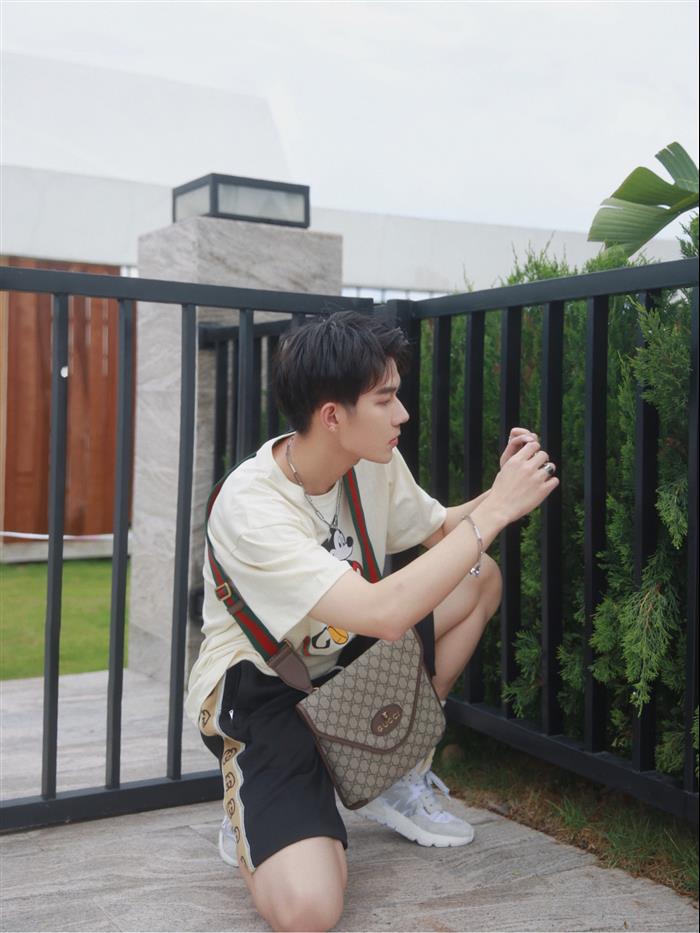 202529C598604N164018489