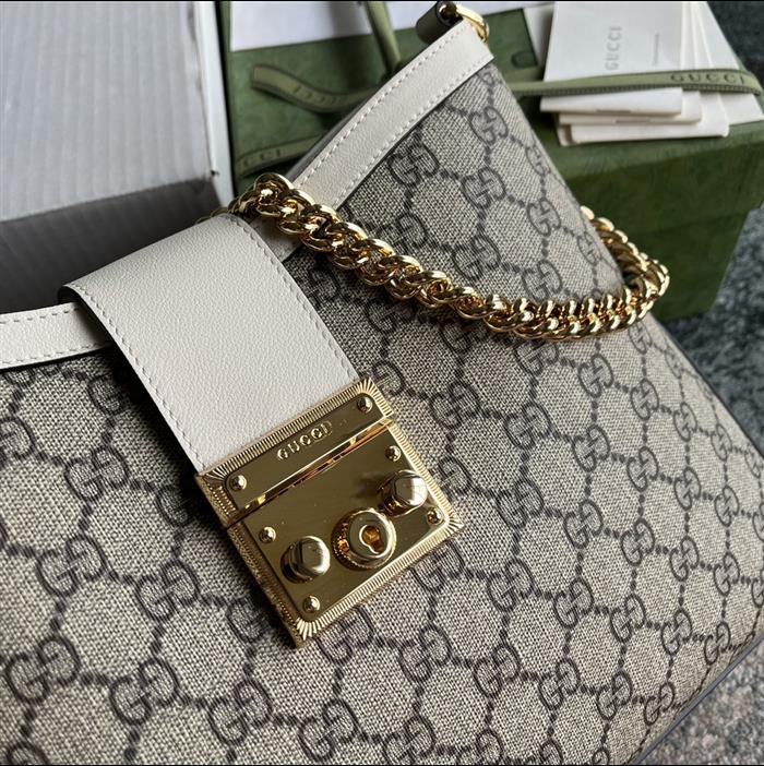 2025210C795113N201821953