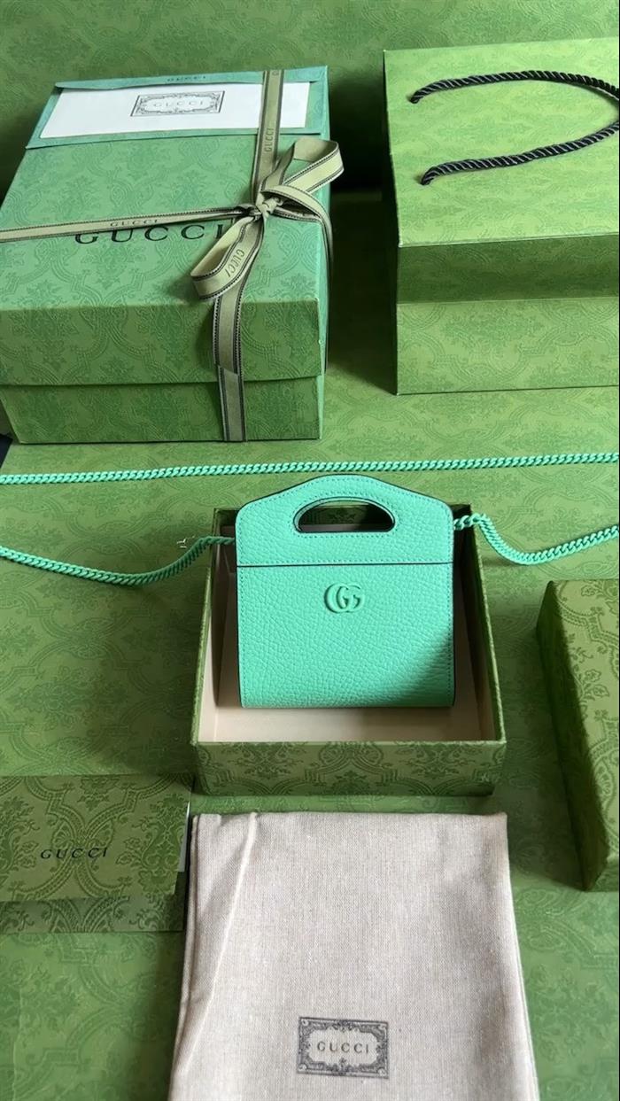 2025210C701074N201919695