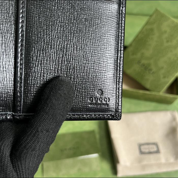 2025210C722601N201919975