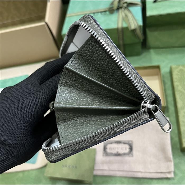 2025210C739484N201923324