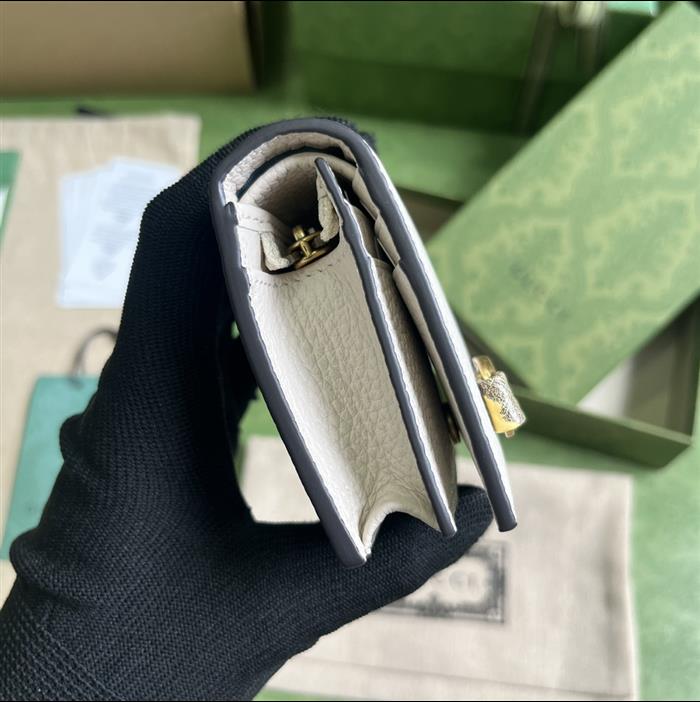 2025210C746059N20192480