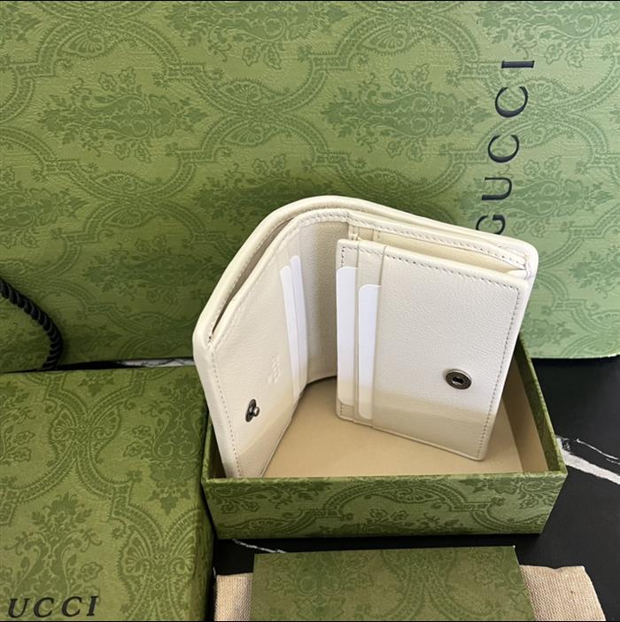 2025210C760317N201925362