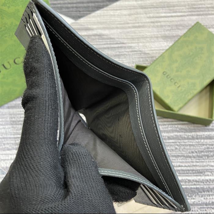 2025210C768243N201927439