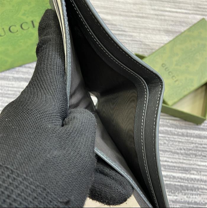 2025210C768244N201928374