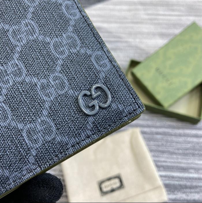 2025210C768244N201928438