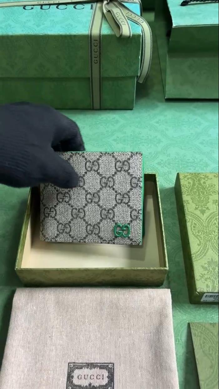 2025210C768244N201928782