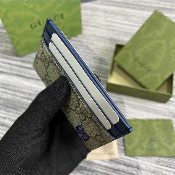 2025210C768248N201929236