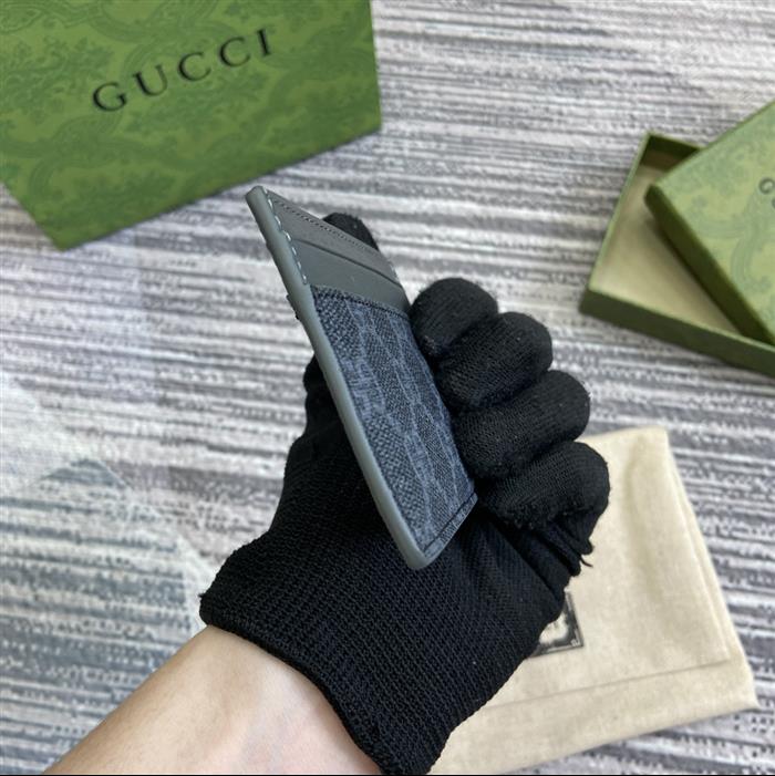 2025210C768248N201929582