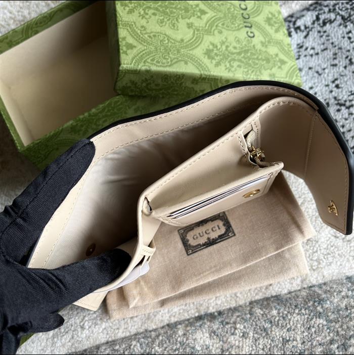 2025210C772793N20193258