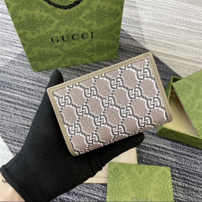 2025210C795060N201932790