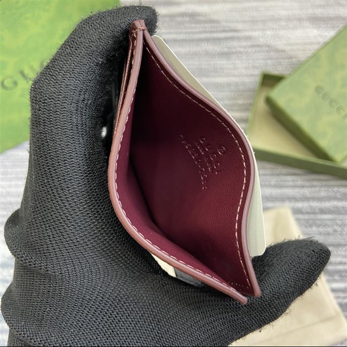 2025210C795230N201951680