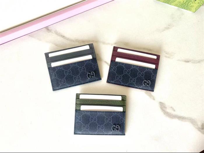 2025210C795230N201951867