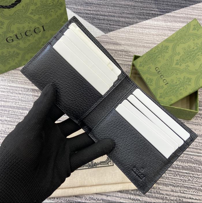 2025210C795480N201952395