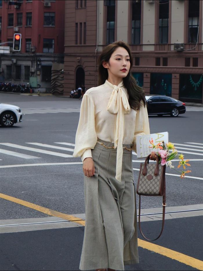 2025210C671623N201911471