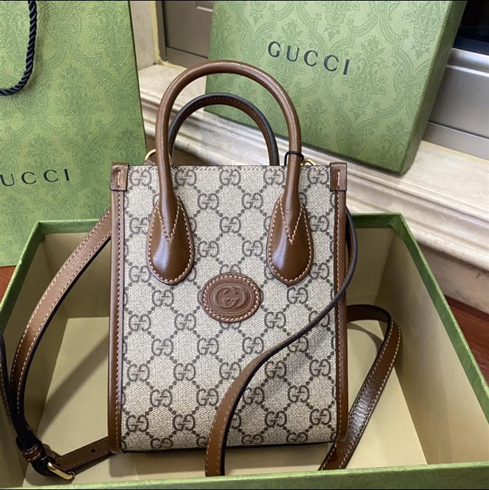 2025210C671623N201911817