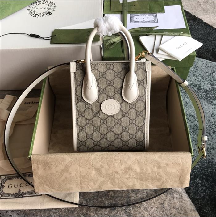 2025210C671623N20191235