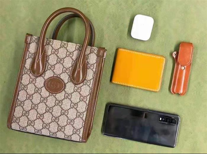 2025210C671623N201912784