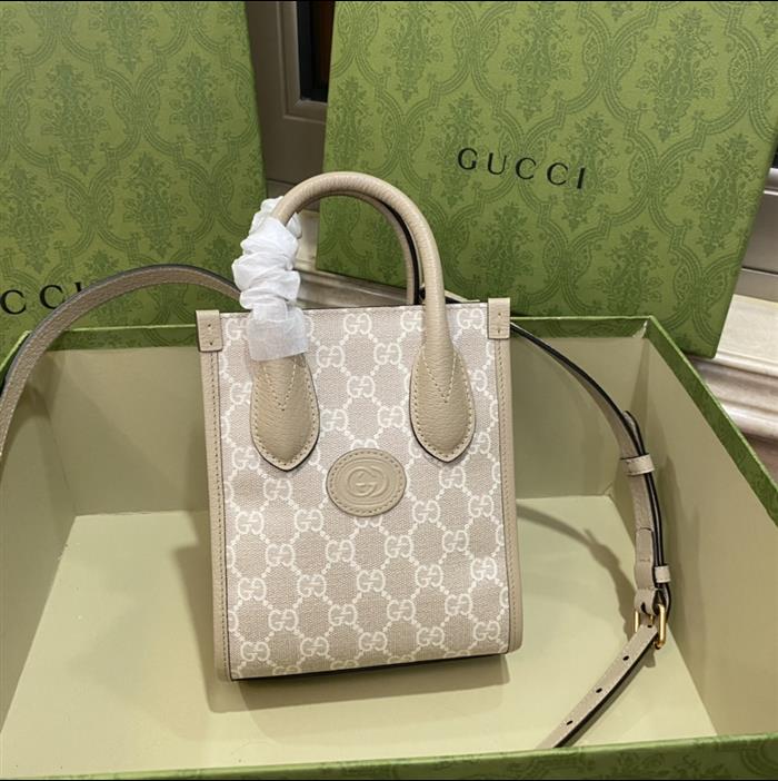 2025210C671623N201913516