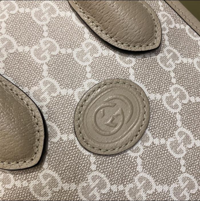 2025210C671623N201913563