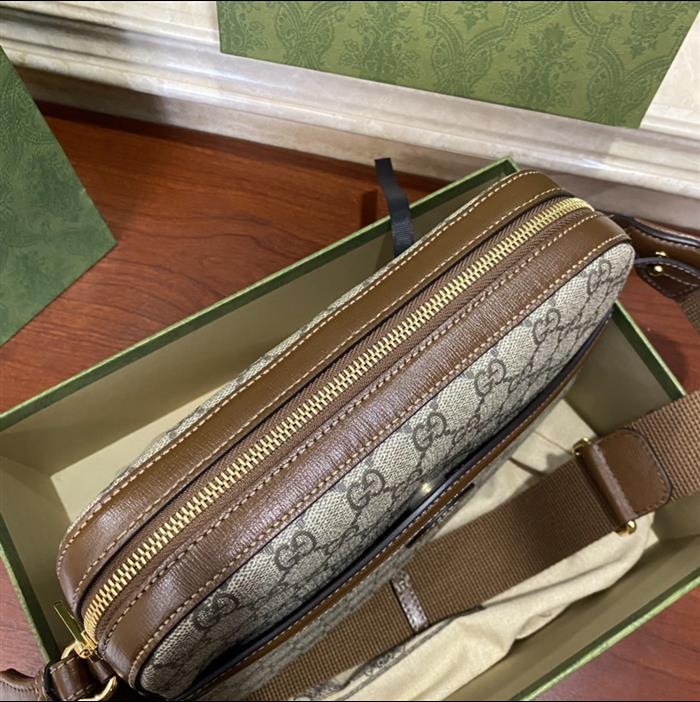 2025210C675891N201915178