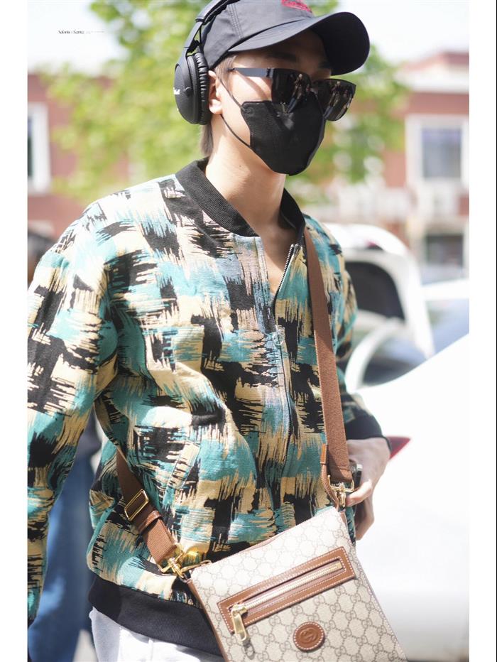 2025210C681021N201915624