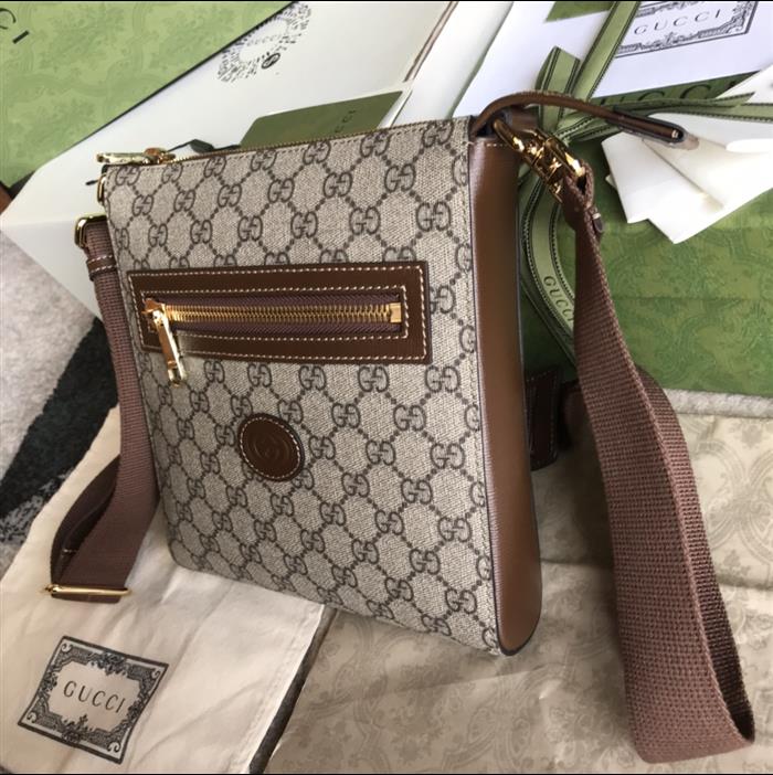 2025210C681021N201915803