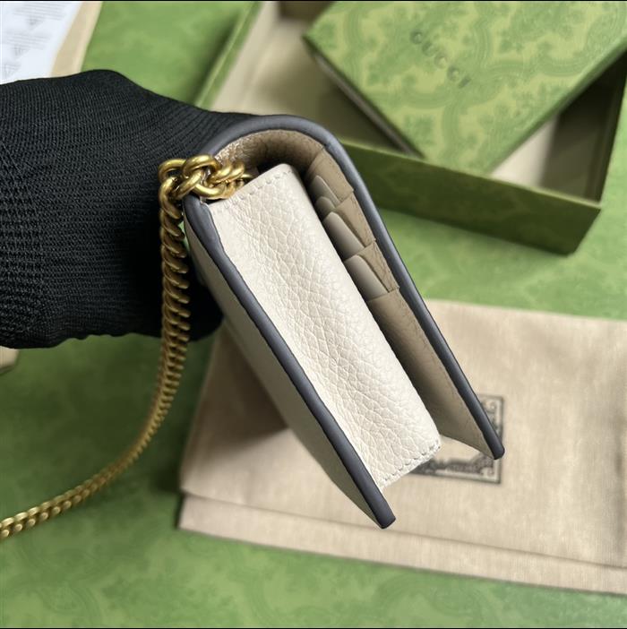 2025210C746056N201917850