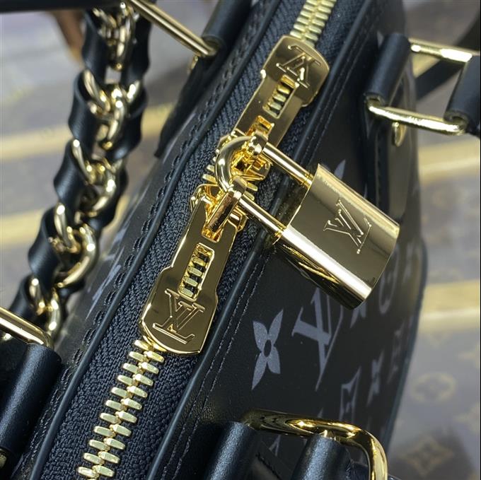 2025224M12289115929120