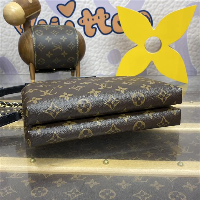 2025224M12996115927541