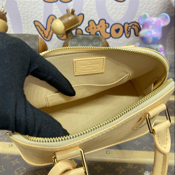 2025224M40302115928474