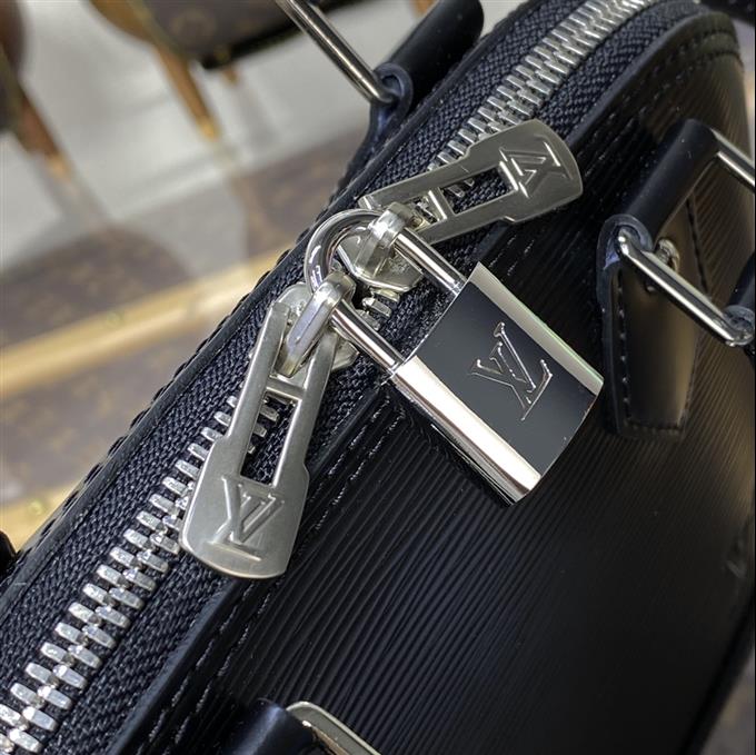 2025224M40302115928551