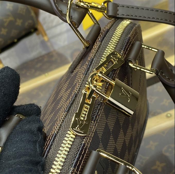 2025224M46990115929918