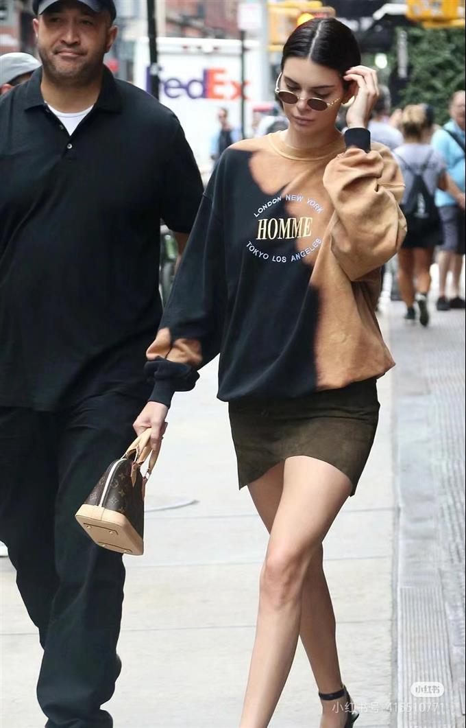 2025224M46990115931394