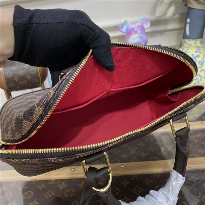 2025224M53151115926833