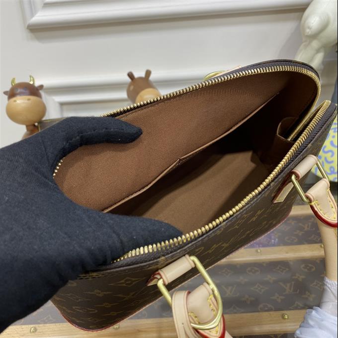 2025224M53151115926972