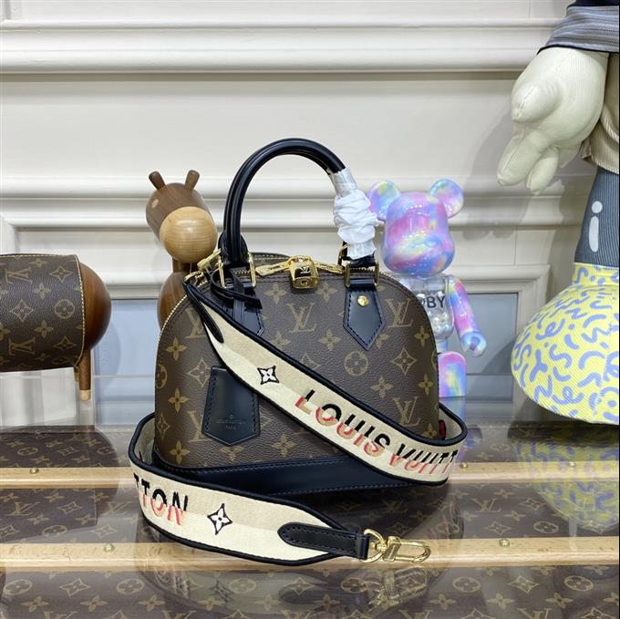 2025224M53152115927832