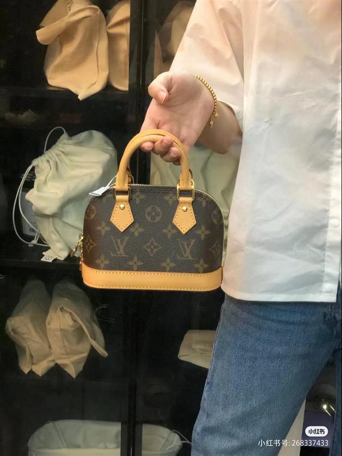 2025224M8271722301613