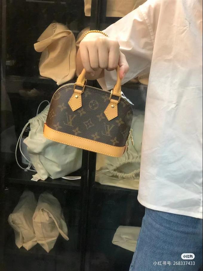 2025224M8271722301628