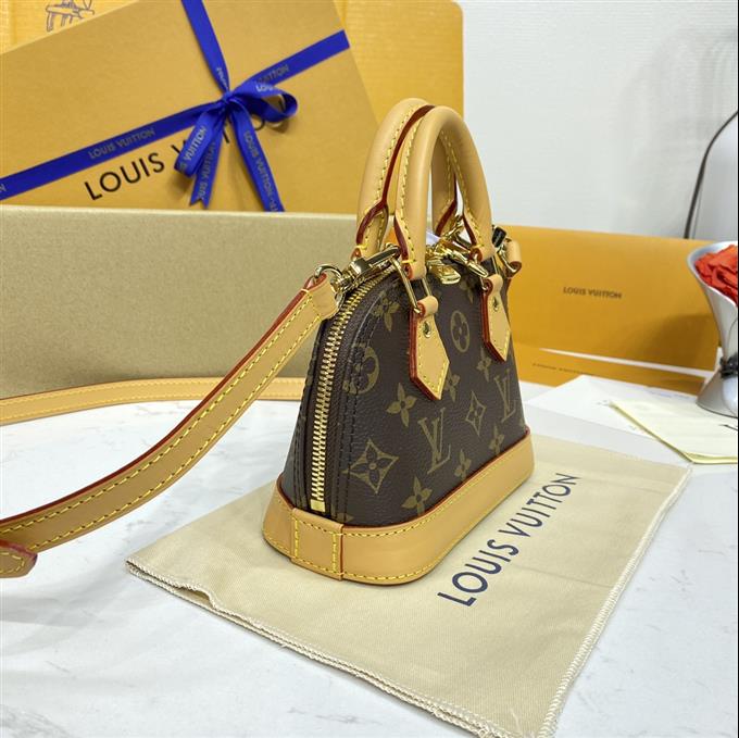 2025224M82717223141161