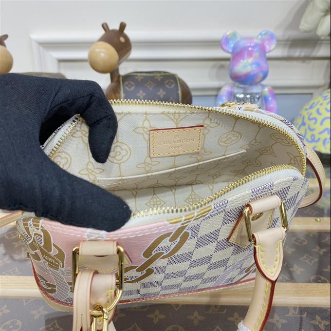 2025224N40472175310162