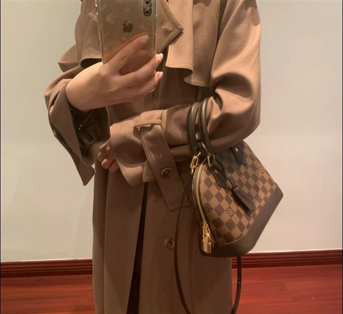 2025224N41221115927344