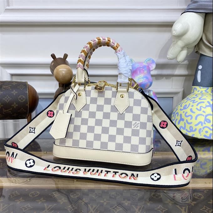 2025224N45294115930403